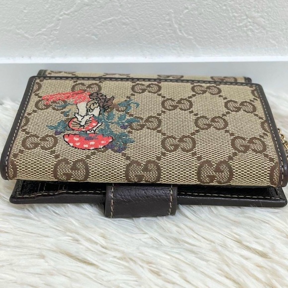 Gucci Limited Edition Monogram Canvas Mushroom Wallet - Picture 8 of 15